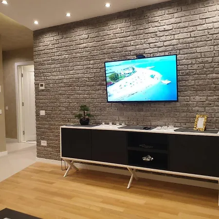 Luxury Apartamento *