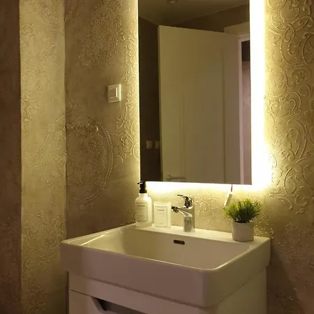 Luxury Apartamento *